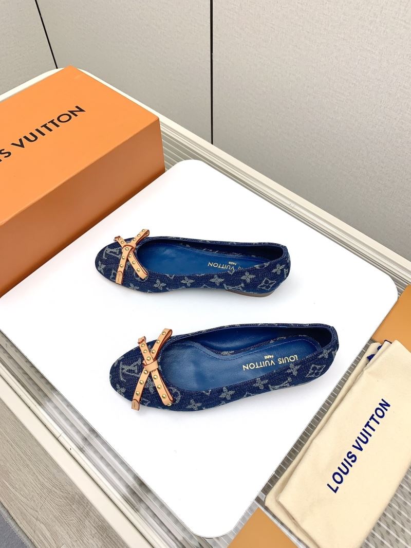 Louis Vuitton Low Shoes